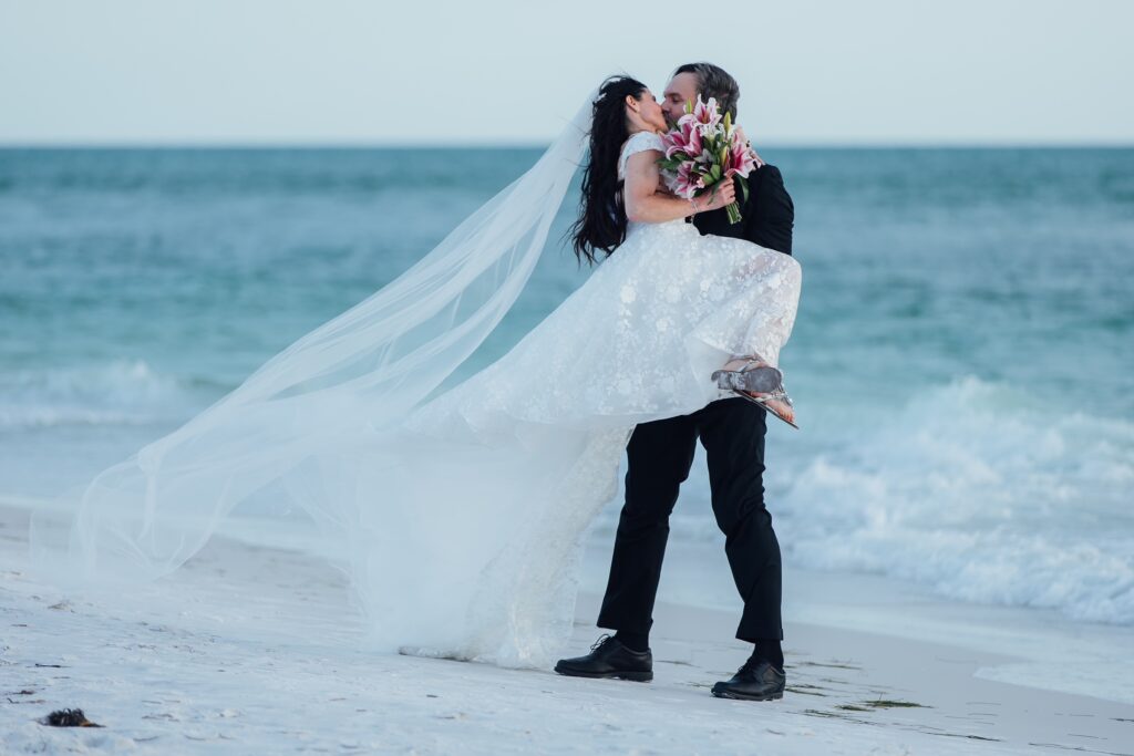 Choosing the Right Sarasota Elopement Location